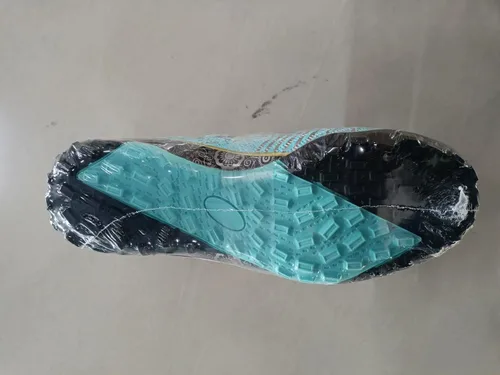 Vista 13 de Zapatos de fútbol para hombre, zapatos de fútbol profesionales de alta calidad, transpirables, atléticos, para exterioresinteriores, fútbol sala