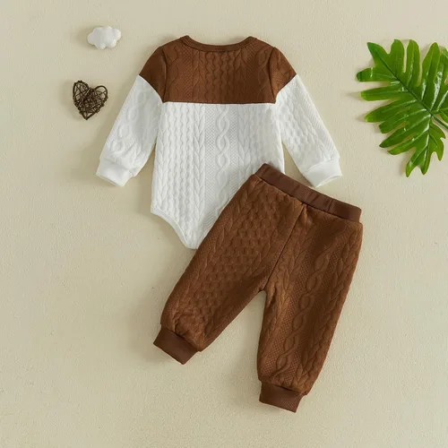 Vista 5 de Conjunto de 2 piezas de ropa para bebé niña y niño, sudadera con letras de mamá y niño, conjunto de 2 piezas White Brown