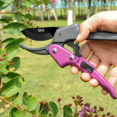 Vista 2 de Tijeras de jardín premium de 8 pulgadas, 3 veces más fácil de trabajar, tijeras para manos débiles por artritis (palanca de polea -podadoras- morado)