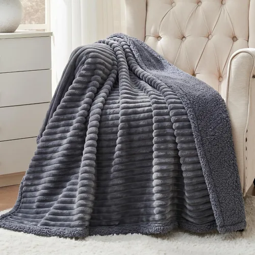 Vista 12 de Manta impermeable calmante para gatos de interior, manta suave y silenciosa de felpa para mascotas, manta gruesa de piel sintética de 500 GSM