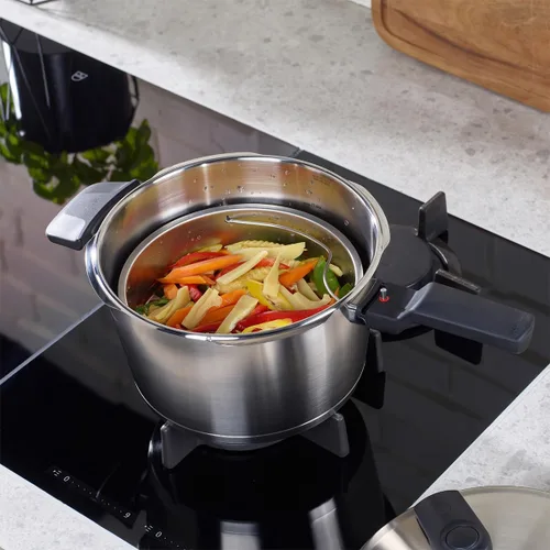 Vista 6 de Fissler Vitavit Premium - Olla a presión premium con inserto de vapor, 2.6 cuartos
