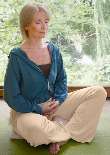Vista 3 de UEU Pantalones de yoga de pierna ancha para mujer, cintura alta, ajustables, con lazo, casuales, holgados, talla grande, pantalones deportivos