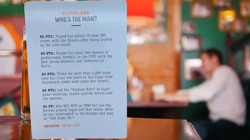 Vista 6 de You Gotta Know ¿Quién es el hombre? - Cleveland Football