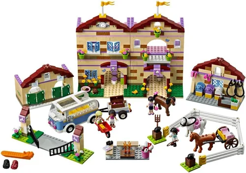 Vista 2 de Campamento de equitación LEGO Friends 3185