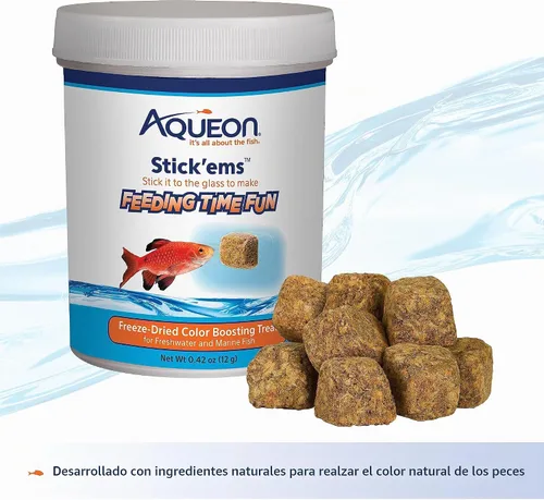 Vista 2 de Aqueon Stick'ems - Golosinas de pescado para mascotas liofilizadas que aumentan el color, 0.42 onzas