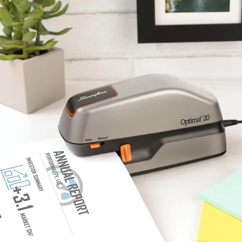 Vista 5 de Swingline Engrapadora eléctrica, capacidad para 20 hojas, Optima 20, sin atascos, automática o manual, enchufe o batería, plata (48208)