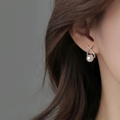 Vista 2 de SLUYNZ Aretes de plata de ley con circonita cúbica X para mujeres, adolescentes, niñas, perlas, aretes