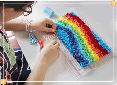 Vista 7 de Kits de gancho de hilo para bordar alfombras, 10 paquetes de hilo hecho a mano para bricolaje, varios patrones, bordado, funda de almohada y fundas