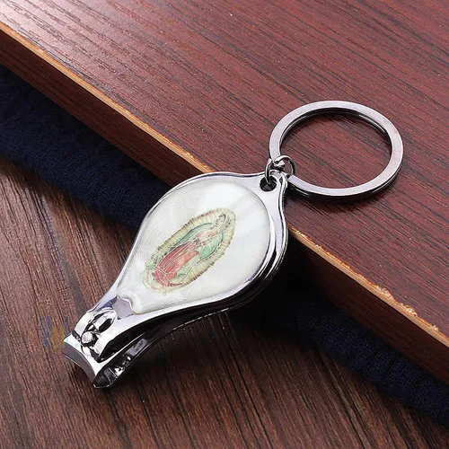 Vista 3 de WE Our Lady of Guadalupe (12 piezas) Llavero de bautismo con cortaúñas y abridor de recuerdos de fiesta para bebés niños y niñas/recuerdos