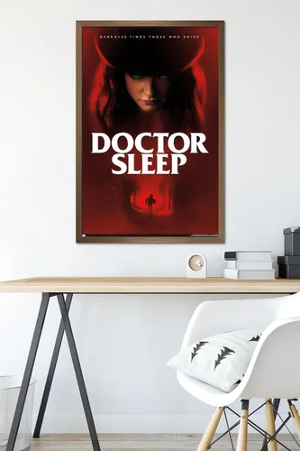 Vista 6 de Trends International Doctor Sleep - Póster de pared con sombrero de una hoja Versión con marco de bronce