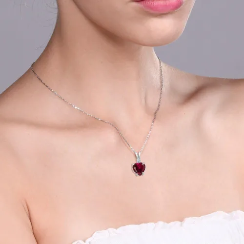 Vista 2 de 2.27ct forma de corazón rojo rubí blanco Topacio Oro Blanco De 14K Colgante
