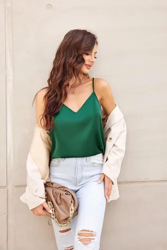 Vista 2 de Ekouaer Camisetas de satén para mujer, paquete de 2 camisetas de seda con cuello en V, tirantes delgados, espalda cruzada, camiseta tipo camisola