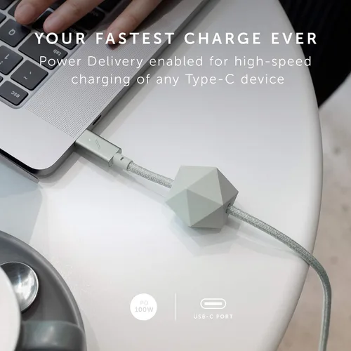 Vista 4 de Native Union Cable de escritorio tipo C, USB-C a USB-C, cable de carga antideslizante ultra fuerte de 8 pies con peso de anclaje compatible