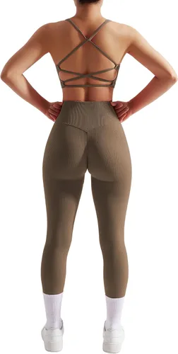 Vista 3 de OMKAGI Conjunto de entrenamiento acanalado para mujer, sin costuras, brasier deportivo con tiras y levantamiento de glúteos