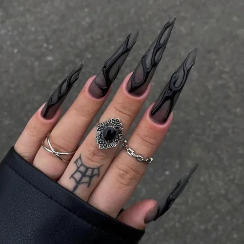 Vista 16 de MISUD Uñas a presión largas tipo Stiletto con pegamento de Rojo Gótico y Negro, diseño gótico cruzado acrílico, 24 piezas 02301Negro y Rojo