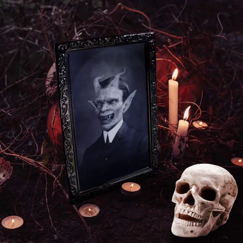 Vista 4 de YBB Paquete de 3 marcos de fotos en movimiento de Halloween, retrato de terror de cara cambiante en 3D, decoración aterradora para el hogar, fiesta