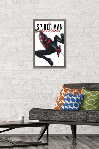 Vista 2 de Trends International Marvel Comics - Póster de pared de la serie Miles Morales, 22.4 pulgadas de largo x 14.7 pulgadas, versión enmarcada de madera
