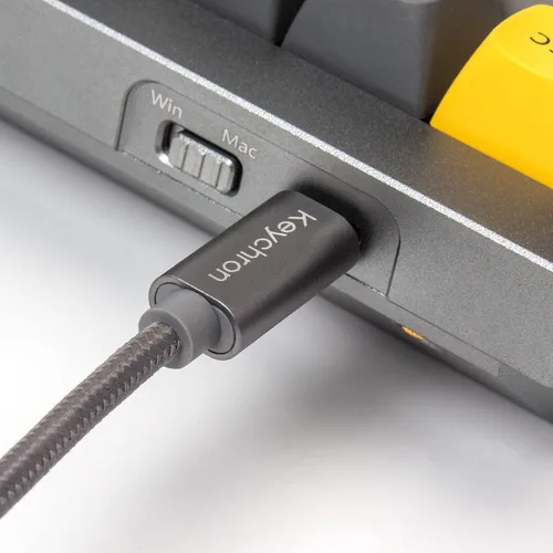 Vista 9 de Keychron Teclado mecánico Q4 personalizado con cable junta doble de diseño del 60 macro programable QMKVIA interruptor Gateron G Pro marrón