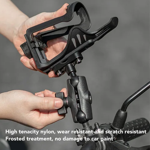 Vista 7 de Portavasos para motocicleta, portavasos de alta tenacidad, ajuste universal de nailon, jaulas para botellas de agua 3D para vehículos eléctricos