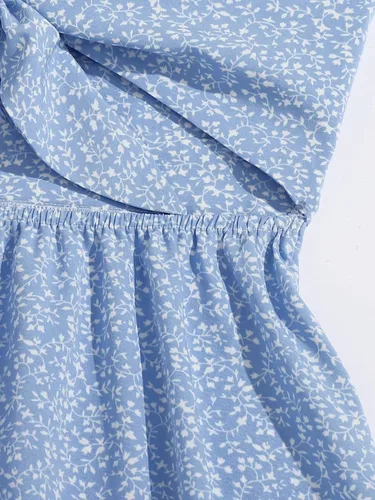 Vista 3 de Floerns - Vestido corto acampanado con estampado floral, parte delantera torcida, estilo bohemio para mujer