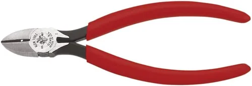 Vista 2 de Klein Tools D245-5 Pinzas de corte diagonal de 5 pulgadas con punta cónica, mordazas cortas y filos biselados