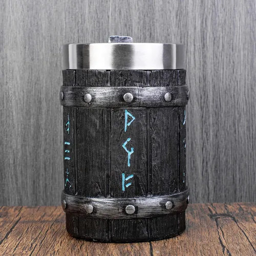 Vista 8 de KTOTKMOTA Taza de martillo de runa vikinga nórdica, vaso de acero inoxidable con revestimiento de resina para cerveza, decoración nórdica, madera