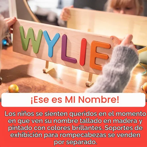 Vista 4 de Fat Brain Toys Rompecabezas de madera con nombre personalizado para niños de 1 a 3 años, rompecabezas personalizados, tarifa plana de hasta 9 letras