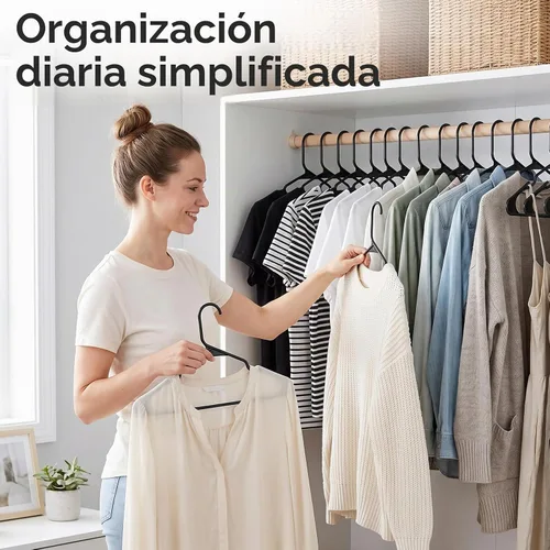 Vista 7 de HOUSE DAY Perchas de Plástico Premium Paquete de 10, Perchas para Ropa que Ahorran Espacio, Colgador Resistente para Abrigos - Organizadores de Negro