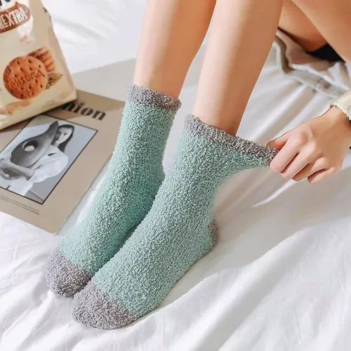 Vista 4 de iCamter 5 pares de calcetines mullidos para mujer, lindos y cálidos calcetines de invierno para mujer