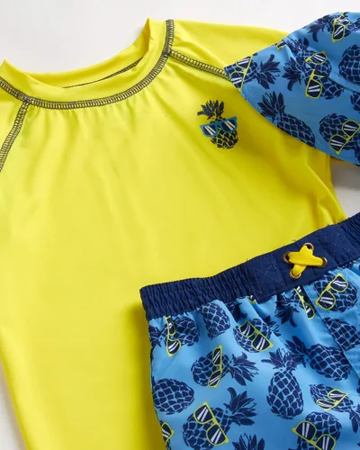 Vista 2 de Conjunto de protección contra erupciones para bebé, 6 piezas, camiseta de natación de manga corta, pantalones cortos y sombrero de cubo (12M-4T)