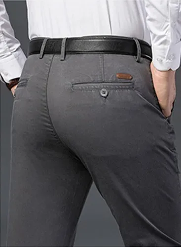 Vista 5 de Banana Bucket Pantalones de vestir ajustados para hombre, pantalones chinos elásticos de color caqui, pantalones casuales planos con bolsillos