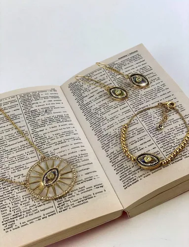 Vista 6 de Rachel Roy - Collar con dije de protección de disco arcoíris chapado en oro para mujer, regalo de buena suerte, joyería de moda., Chapado en oro