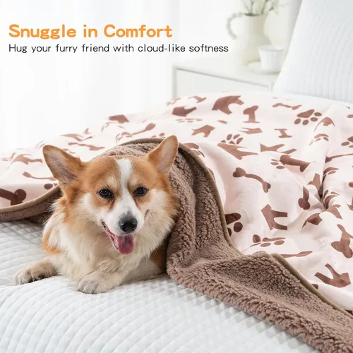 Vista 4 de Mantas impermeables para mascotas, manta de 30 x 40 pulgadas para gatos de interior, protector suave y esponjoso para sofá, coche y cama, manta