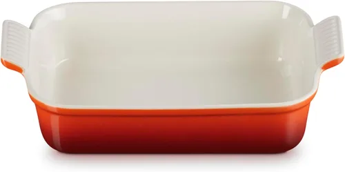 Vista 2 de Fuente de cerámica para el horno, colección Heritage de Le Creuset, Cereza