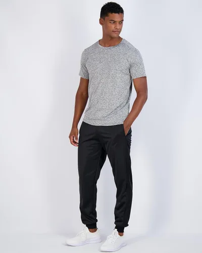 Vista 5 de Paquete de 5unidades camiseta deportiva Dry-Fit para hombre que disipa la humedad, de cuello redondo