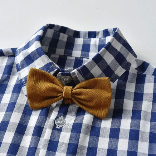 Vista 4 de Moyikiss Studio Conjunto de traje con tirantes y corbatín, para niño y bebé