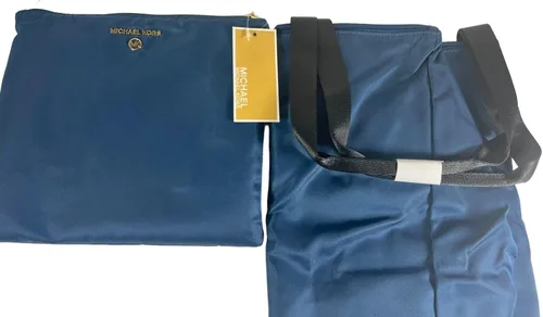 Vista 2 de Michael Kors Bolsa de viaje de nailon plegable Jet Set, Azul Patchwork, L