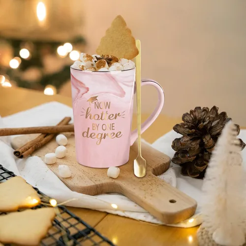 Vista 4 de YHRJWN Regalos de Graduación de Navidad, Taza de Café Now Hotter By One Degree, Regalos de Graduación de Navidad para Ella Chicas Amigas, Taza