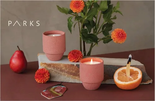 Vista 7 de Paddywax Parks, vela perfumada de Redwoods en frasco de cerámica reutilizable con mecha de madera crepitante, vela de soja con aproximadamente 77