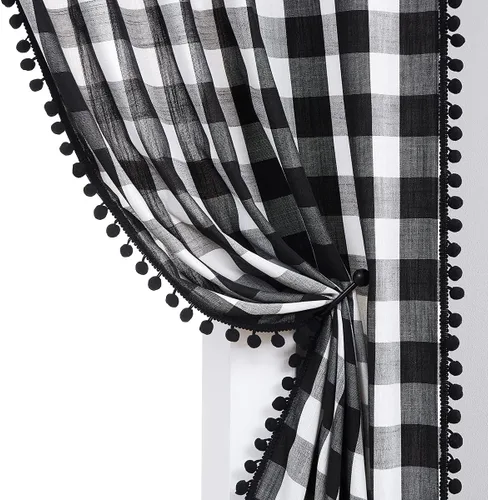Vista 19 de Cortinas de cuadros blancos y negros con pompones, 45 pulgadas, semitransparentes a cuadros Blanco y negro