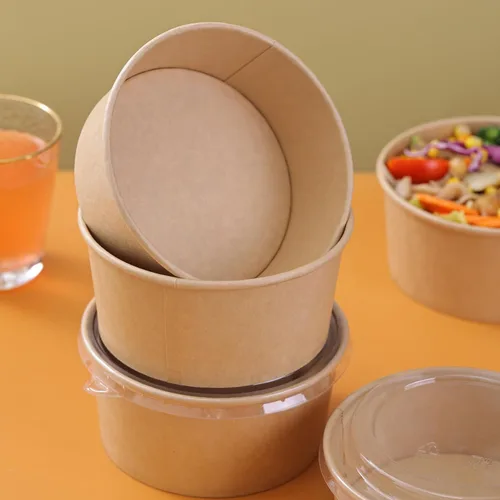 Vista 4 de Paquete de 50 cuencos de papel resistentes de 32 onzas con tapas, cuencos de sopa desechables, cuencos de ensaladas biodegradables, cuencos