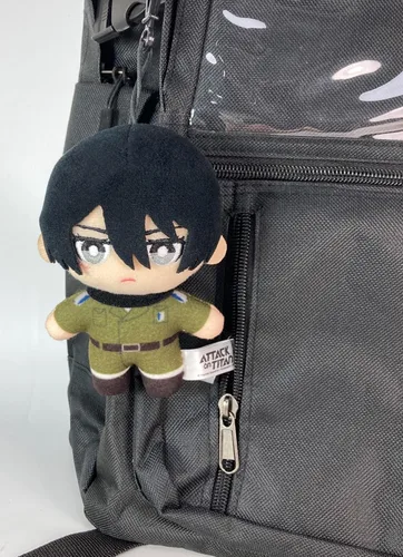 Vista 3 de Attack On Titan Manga - Mikasa Ackerman Peluche 4.5 pulgadas de alto