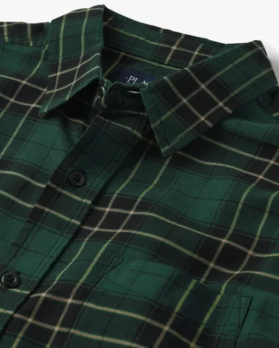 Vista 2 de The Children's Place Camisa de manga larga con botones para hombre, color verde pino-papá, talla S, Pino Verde - Papá