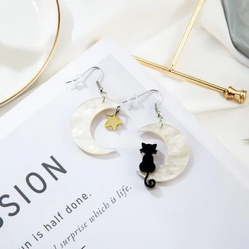 Vista 3 de Pendientes de acrílico con diseño de gato y luna ligeros divertidos y divertidos animales con estrella de cinco puntas para mujeres y niñas