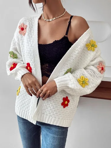 Vista 4 de Verdusa Suéter de punto con apliques florales y manga de obispo para mujer