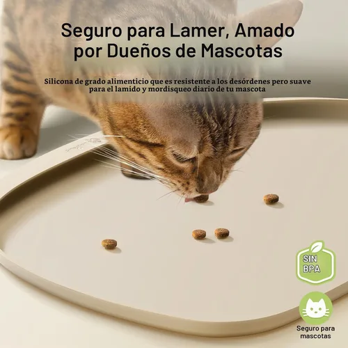 Vista 2 de DownyPaws Tapetes de comida para gatos para pisos, impermeables, sin BPA, tapete de silicona para comida de mascotas, tapete antideslizante