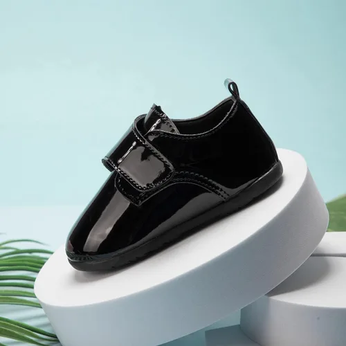 Vista 4 de Sonsage Zapatos Oxford para bebés y niñas, mocasines de piel sintética, antideslizantes, unisex, clásicos, suela suave, recién nacido, caminar