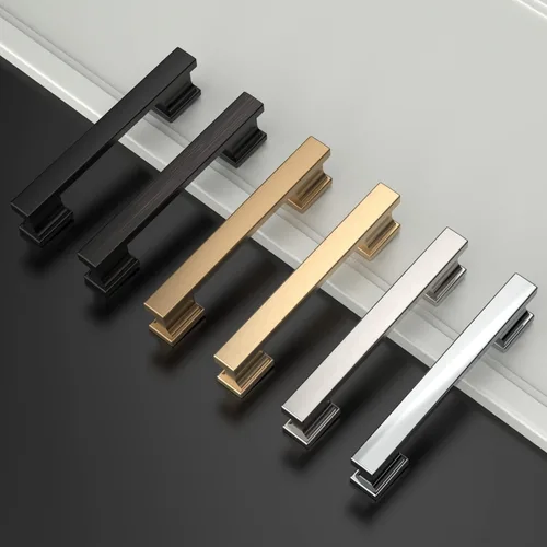 Vista 6 de Asidrama - Paquete de 6 manijas de gabinete de cocina color latón cepillado de 3.75 pulgadas (96mm), tiradores para gabinete, accesorios