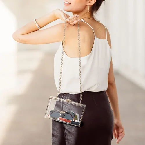 Vista 5 de WJCD - Bolso de mano de acrílico transparente para mujer, bolso de hombro con correa de cadena de dorada desmontable