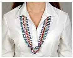 Vista 2 de Metallic Bead Necklaces Varios colores – 1 Docena